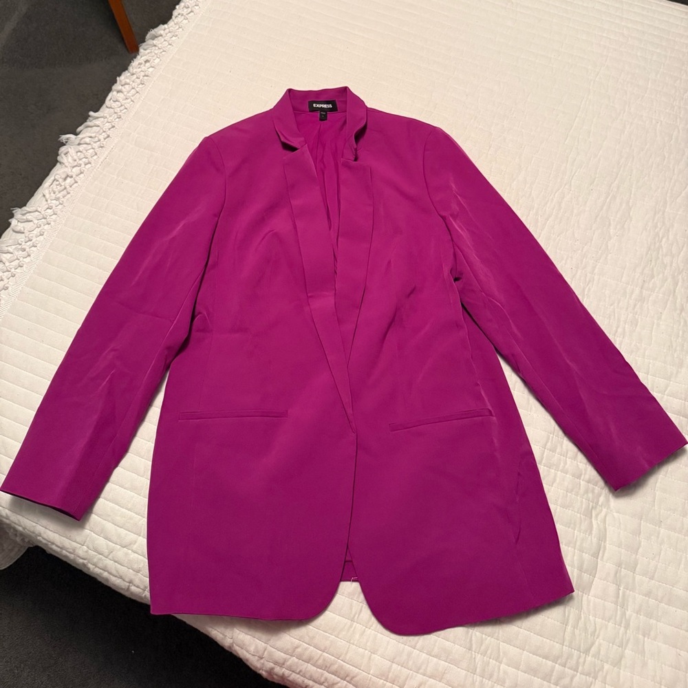 Express Women's Vibrant Magenta Blazer